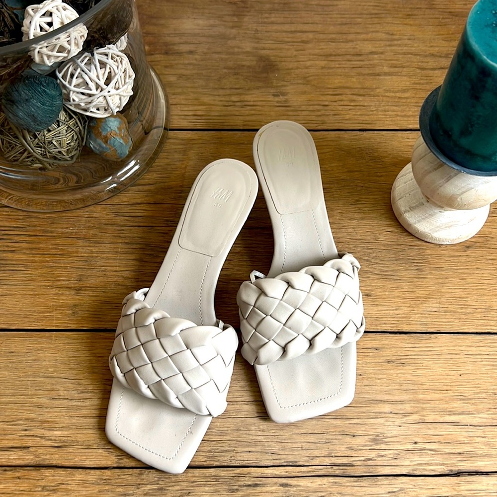 H&M sandals